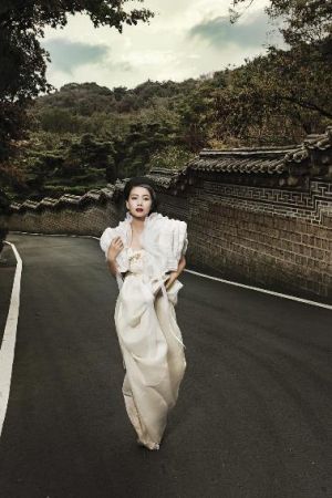 Gao Yuanyuan by Brandon for Harpers Bazaar.jpg